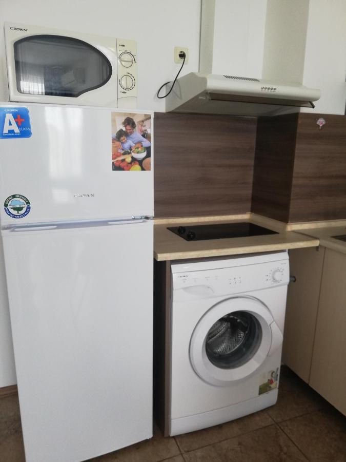 Apartamenti Zhelezovi Πομόριε Εξωτερικό φωτογραφία